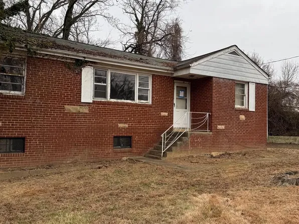 15 Notley Rd, Fort Washington, MD 20744