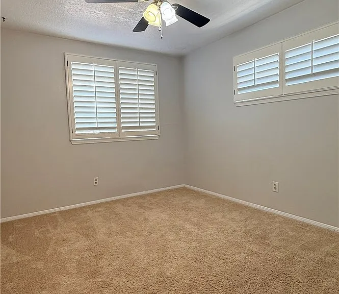 12022 Falcon Crest Way — Photo 30