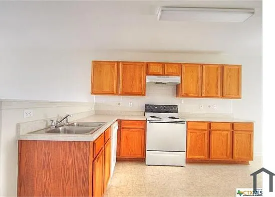 3 bed, 1150 sqft, $1,035 — Photo 3