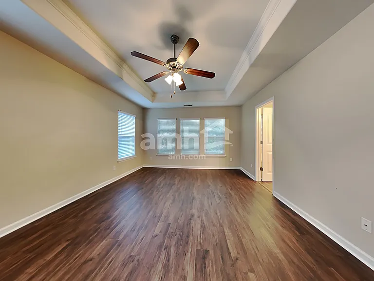 510 Summer Hill Way — Photo 11
