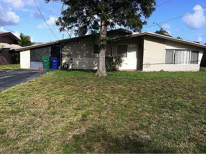 1st image of 2321 Acapulco Dr