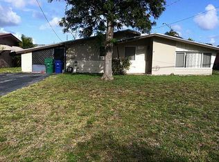 2321 Acapulco Dr, Miramar, FL 33023