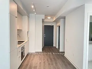 7 Golden Lion Hts #N429 — Photo 3