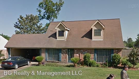 1st image of 1021 Hashim Dr