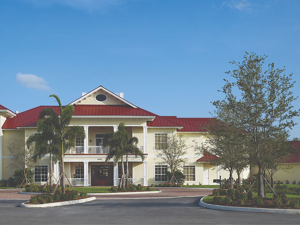Hampton Lakes Amenities Town Hall Exterior 2of2