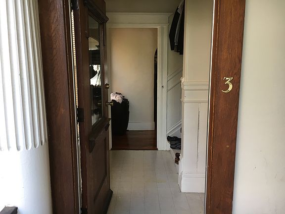 5th image of 2214 Haste St Unit 3
