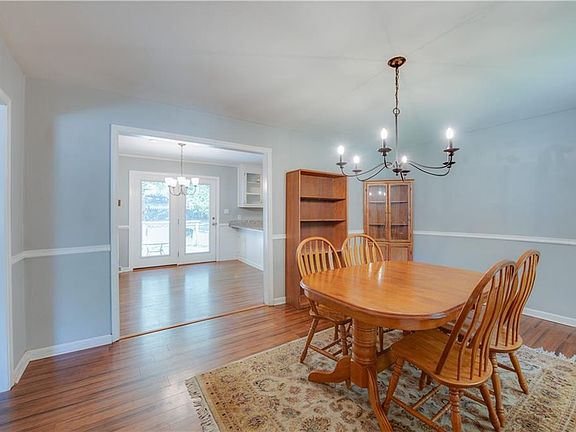 2nd image of 110 Indian Cir