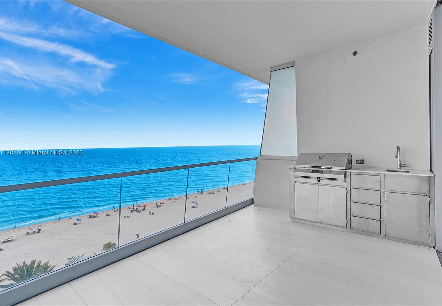 18501 Collins Ave 703, Sunny Isles Beach, FL 33160 MLS A11128106