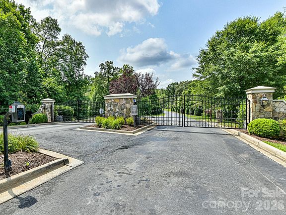 2nd image of 7453 Barrington Ridge Dr