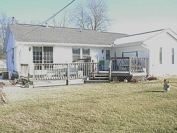 3rd image of 1356 1st St SE
