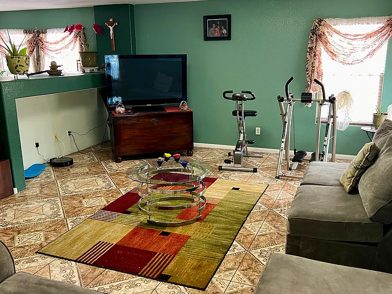 4933 Naff Ridge Dr — Photo 19