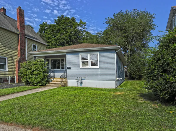 24 Elm Street, East Haven, CT 06512