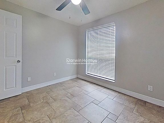 4th image of 12511 Sugar Pine Way