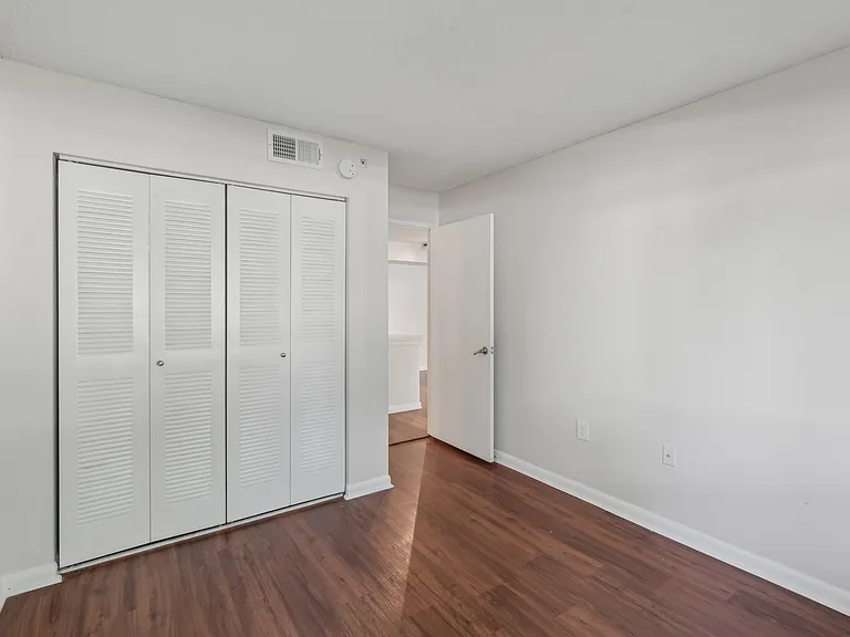 Coquina Cove Apartments — Photo 80