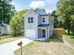 737 Grover Ln, Burlington, NC 27217