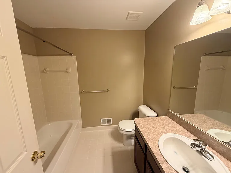 26201 Chesapeake Cir — Photo 9