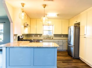 803 Campbell St, Lockhart, TX 78644