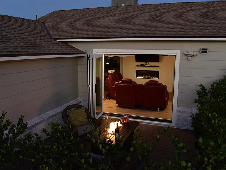 3662 Karen Ave — Photo 8