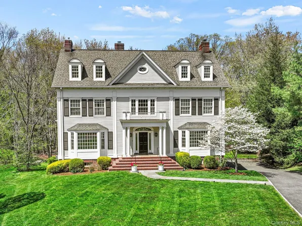 10 Morris Court, Rye, NY 10580