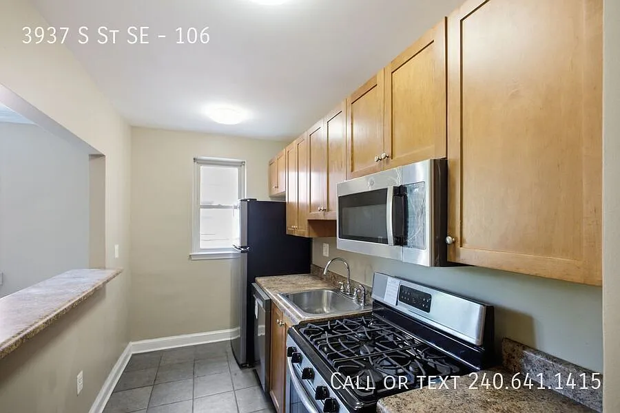 Lovely 1 BR/1 BA Condo in Fort Davis Park! — Photo 3