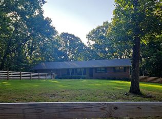 329 Crestwood Dr, Decatur, TN 37322