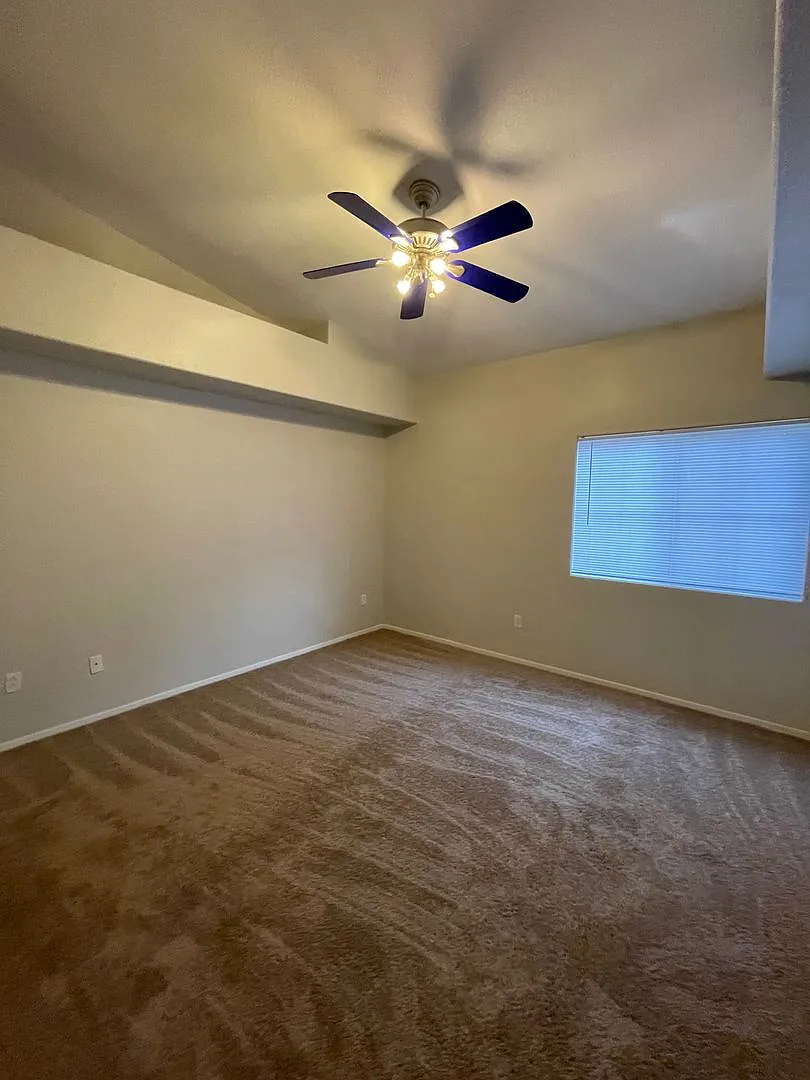 Summerlin Condo in gated community — Photo 4