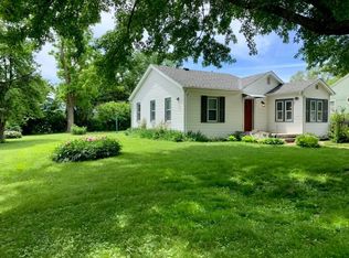 6071 Franklin St, Omaha, NE 68104