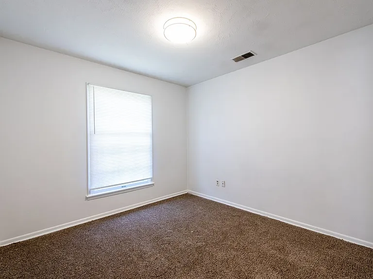 3503 Medford Ct — Photo 16