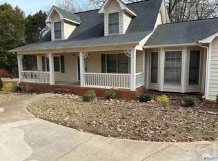 106 Crestview Cir, Madison, AL 35758