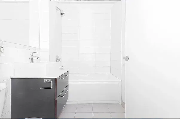 Rented by ABODE NYC LLC | media 9