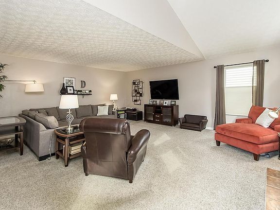 4th image of 1260 Totten Dr