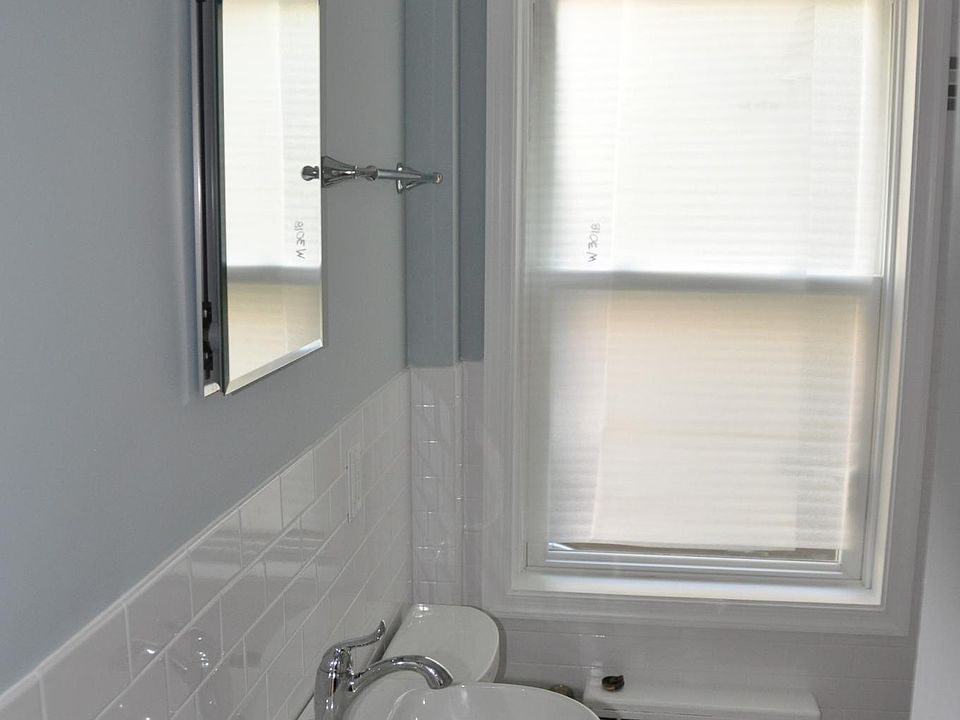 Bathroom - left side