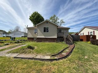 530 5th St, Mather, PA 15346