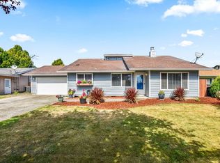 4051 Oak St, Longview, WA 98632