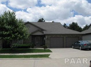 6919 Willow Ridge Dr, Peoria, IL 61614