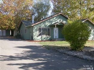 700 Valley View Dr, Redwood Valley, CA 95470