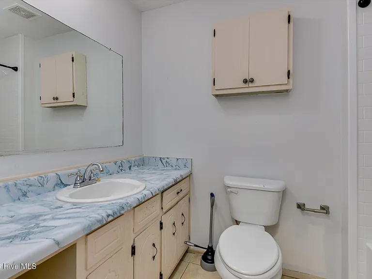 3823 Fairington Dr — Photo 22