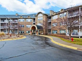 3800 85th Ave N APT 211, Brooklyn Park, MN 55443