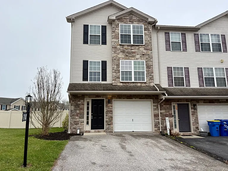 710 Rachel Dr — Photo 36