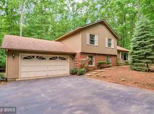 1015 Eastover Pkwy, Locust Grove, VA 22508