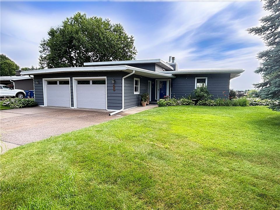 1st image of 335 Hilltop Drive