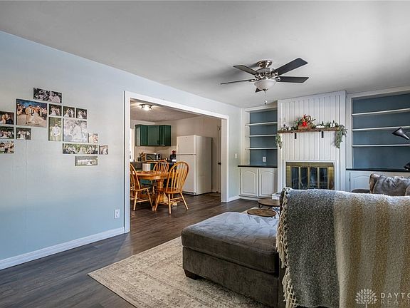 4th image of 612 Merrick Dr