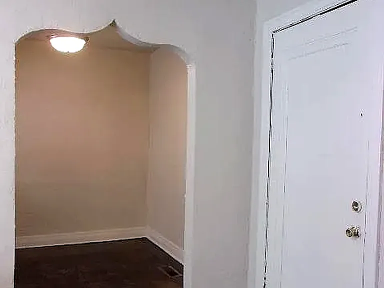 1718 N Indiana Ave #1 — Photo 7