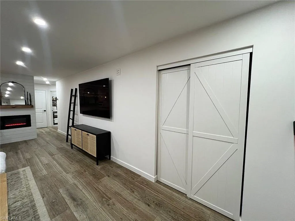 1 bed, 1.0 bath, 809 sqft, $2,500 — Photo 4