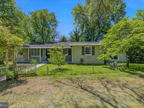 3486 Winchester Ave, Martinsburg, WV 25405