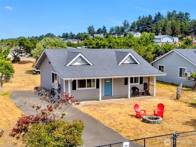 805 338th place, Ocean Park, WA, 98640