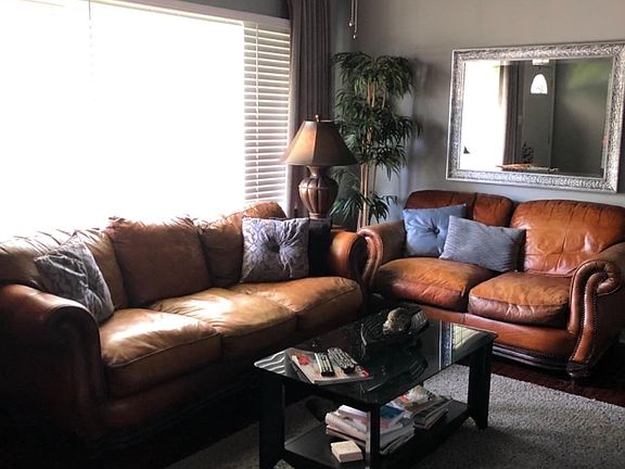 3rd image of 414 Duell Dr