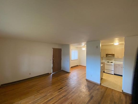 3rd image of 225 Milton Ave #1C