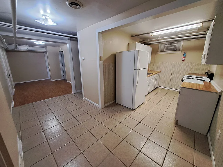 1306 Anthony St #1A — Photo 15