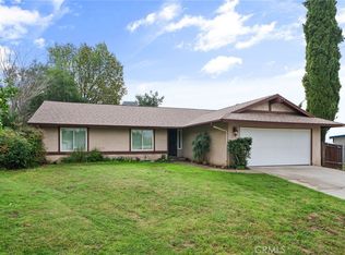3395 Mirada Rd, Highland, CA 92346